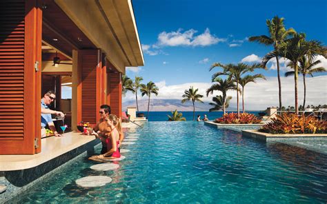 Maui, Hawaii, The Favorite Island For Hollywood Celebrities ...