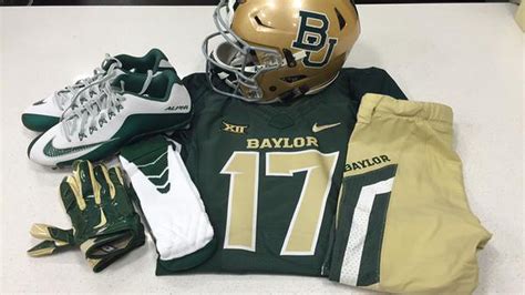 Baylor Wearing Traditional Gold-Green-Gold Uniforms Versus Rice - Our Daily Bears