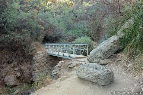 Temescal Canyon Trail | Los Angeles | Hikespeak.com