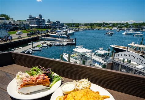 The Top 8 Dock and Dine Restaurants for Boaters | Discover Boating