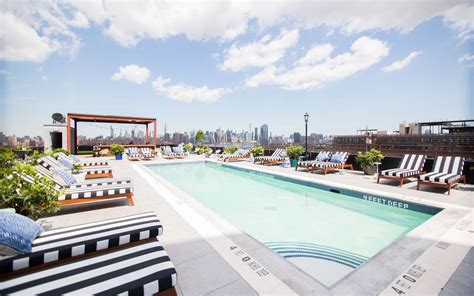 Arlo Williamsburg Hotel Rooftop | Bottle Service Reservations