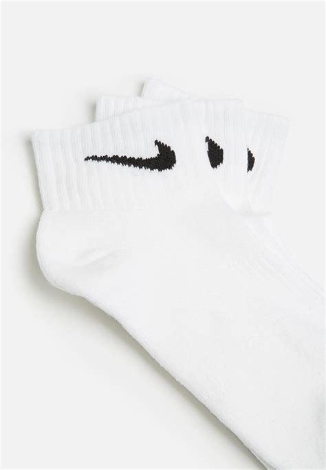 3 pack socks-white Nike Socks | Superbalist.com