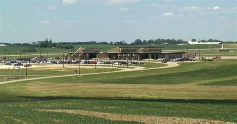 Dubuque Regional Airport celebrating highest numbers since COVID-19 ...