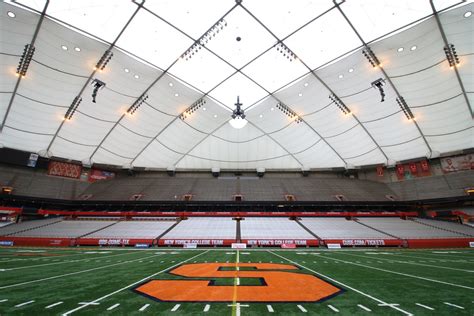 Carrier Dome.new | Syracuse University News