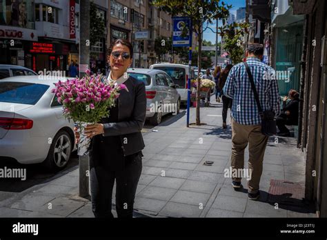 Nisantasi istanbul shopping hi-res stock photography and images - Alamy