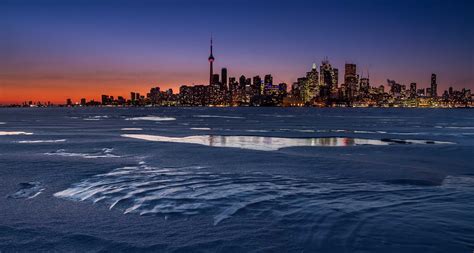 Toronto Skyline - ACTIVE SHUTTER PHOTOGRAPHY