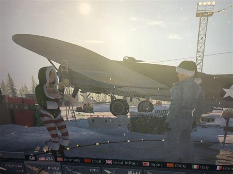 Have we talked about the sexy Christmas maintenance elf yet? : Warthunder