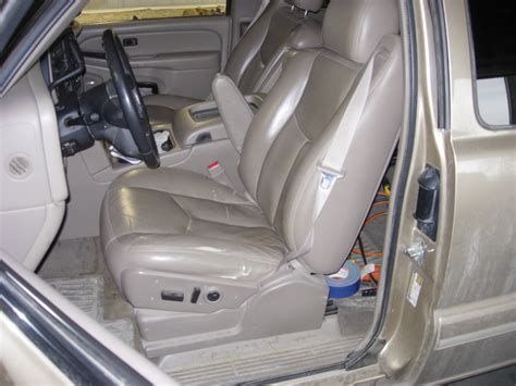 2003 - 2007 Chevy Suburban Bucket Seat Covers - Headwaters Seat Covers