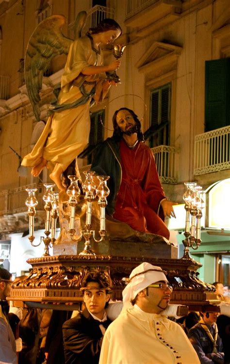 Easter in Italy is marked by ancient traditions - Italian Notes