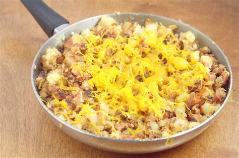 Farmer's Breakfast Skillet Recipe - an easy, hearty breakfast recipe ...