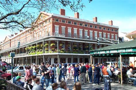 File:Cafe du Monde New Orleans.jpg - Wikipedia