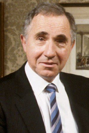 Humphrey Appleby (Yes Minister) | Movie and TV Wiki | Fandom