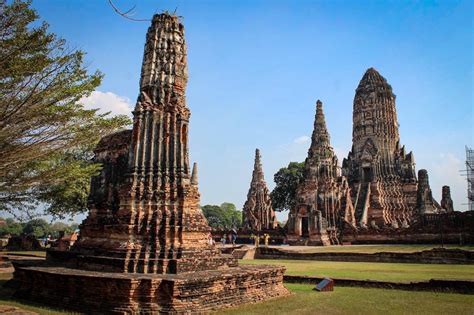 Visit The Stunning Temples In Ayutthaya - 6 Great Tips Before You Go