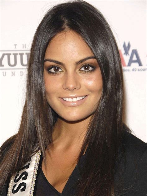 Ximena Navarrete - Biography, Height & Life Story | Super Stars Bio