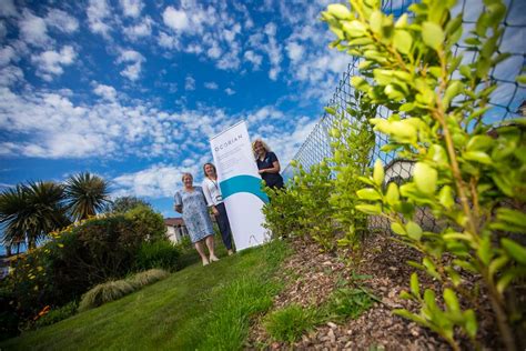 Ocorian funds new hedges at the Jubilee Day Centre | Guernsey Press