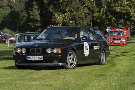 VIDEO: Check Out EAG's Killer E34 BMW M5 Touring