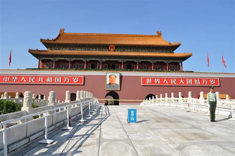 Tiananmen (Gate of Heavenly Peace) - Beijing | place with historical importance, interesting place