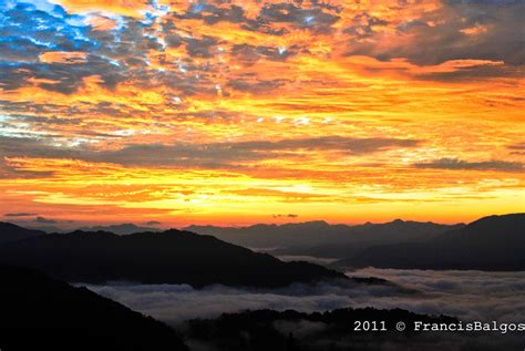 Sagada | Sunrise at Kiltepan Peak ~ Pala-lagaw