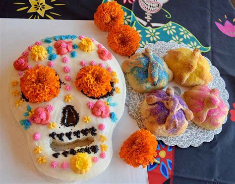 How to Celebrate Day of the Dead | Wilton's Baking Blog | Homemade Cake ...