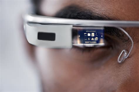 What (actually) Are Smart Glasses?