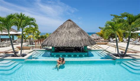 Jamaica All Inclusive Honeymoons Our top Picks for Romance