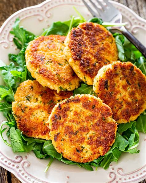 How to Cook Crab Cakes: Delicious Recipe for Perfect Homemade Delights ...