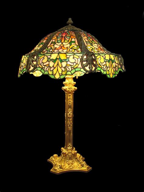 Lampe de Louis Comfort Tiffany (musée des arts décoratifs,… | Flickr