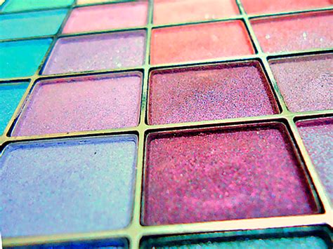 Glitter Eyeshadow Pictures, Photos, and Images for Facebook, Tumblr, Pinterest, and Twitter