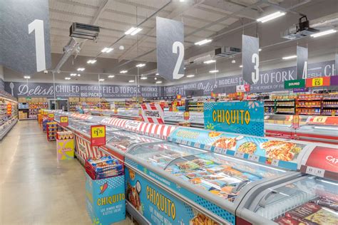 Aylesbury Food Warehouse: First look inside new supermarket ...