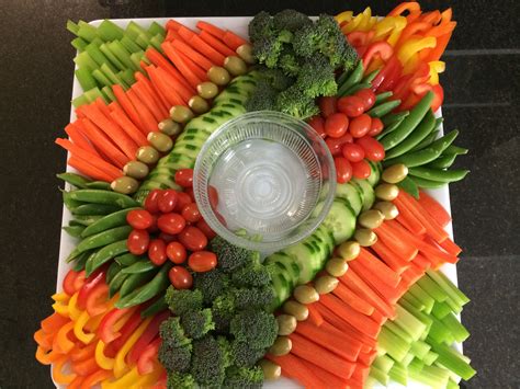 Veggie Tray Ideas | wedding ideas | Pinterest | Vegetable Recipes | Pinterest | Veggie tray ...