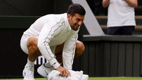 Novak Djokovic Eyes a Fifth Straight Wimbledon Title - The New York Times