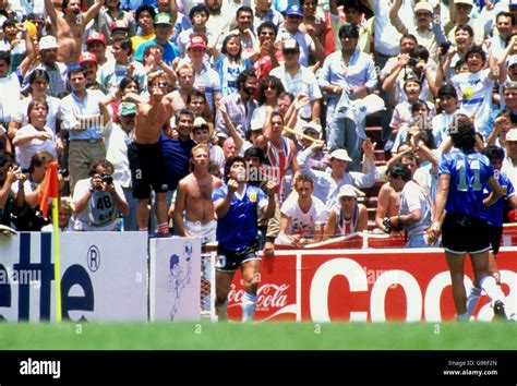 Soccer world cup mexico 1986 quarter final argentina v england hi-res ...