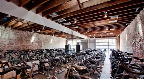 4 Reasons to Love Spin Class | Spinning Classes | TameraMowry.com