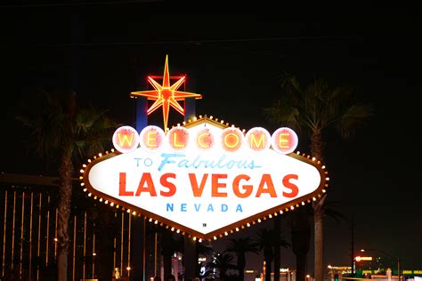 File:Welcome to Fabulous Las Vegas sign.jpg