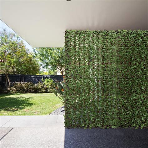 Costway 2.6 ft. Artificial Leaf Faux Ivy Privacy Fence Screen ...