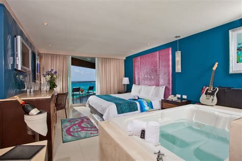 Hard Rock Hotel Cancun - All Inclusive Reviews, Deals & Photos 2024 - Expedia