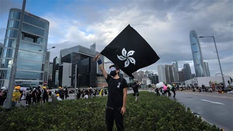[突發]香港黑旗己上CNN新聞！！！ | LIHKG 討論區