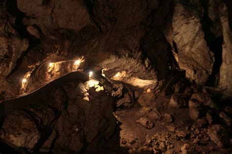 Bulgaria - Devil's Throat Cave - Pictures from Bulgaria - Sofia Adventures