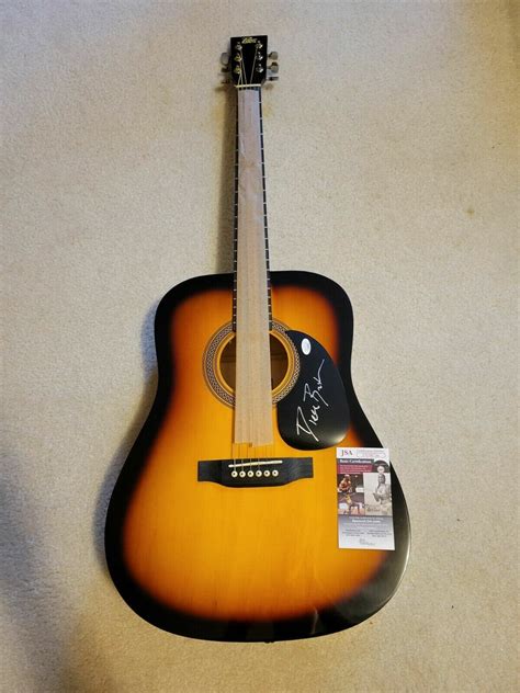 DIERKS BENTLEY SIGNED FULL-SIZE SUNBURST ACOUSTIC GUITAR COUNTRY ...