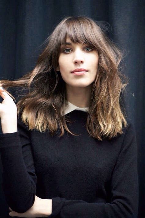 4 BANGS Hairstyles: To Bang or Not to Bang? | Fashion Tag Blog