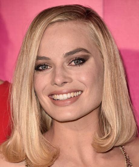 A Moment of Appreciation for Margot Robbie's Makeup