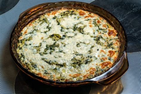 Olive Garden Spinach Artichoke Dip Copycat Recipe - The Endless Appetite