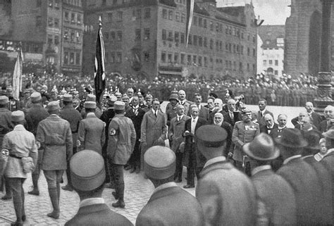 Collections Search - United States Holocaust Memorial Museum