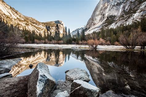 Discover the Beauty of Mirror Lake at Yosemite National Park