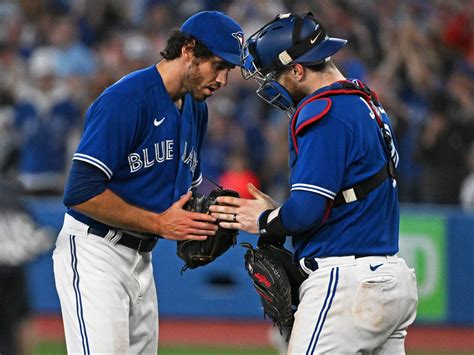 EDITORIAL: Blue Jays wild card spot a good story in a tough year | Toronto Sun