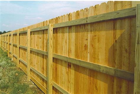 wood - Privacy Fence: Is this minimalist design efficient? - Home ...