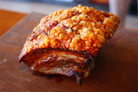 [Homemade] Pork belly with extremely crispy crackling : r/food