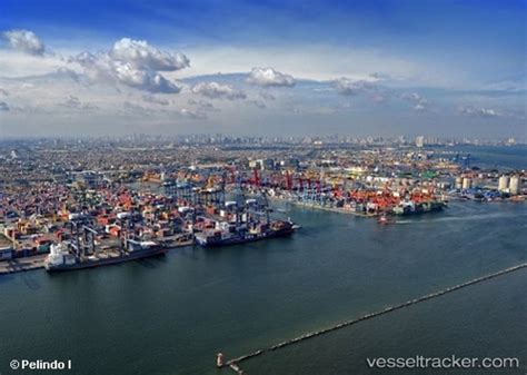 Port of Kuala Tanjung in Indonesia - vesseltracker.com