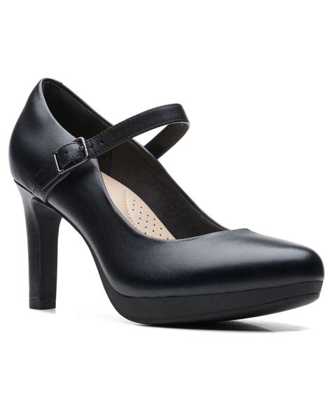 Clarks Leather Ambyr Shine Dress Shoes in Black Leather (Black) | Lyst