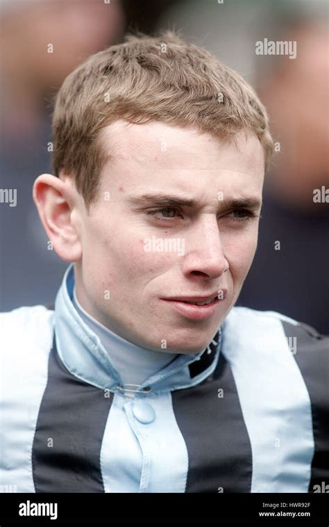 Jockey ryan moore hi-res stock photography and images - Alamy